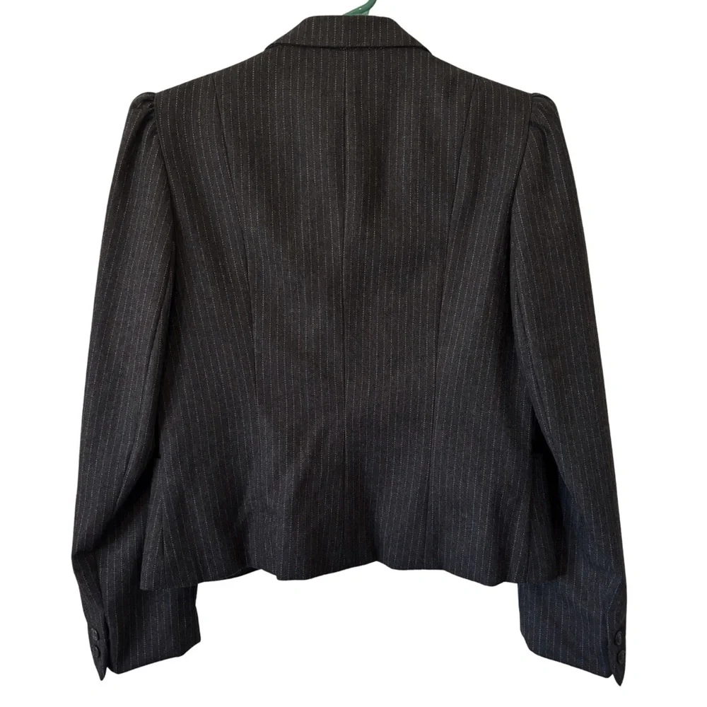 David Benjamin Wool Blend Charcoal Gray Pinstripe Blazer - Picture 2 of 4